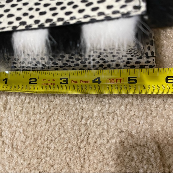 New! Collector’s piece!!Fendi watersnake with fur trim bag. - Picture 7 of 13